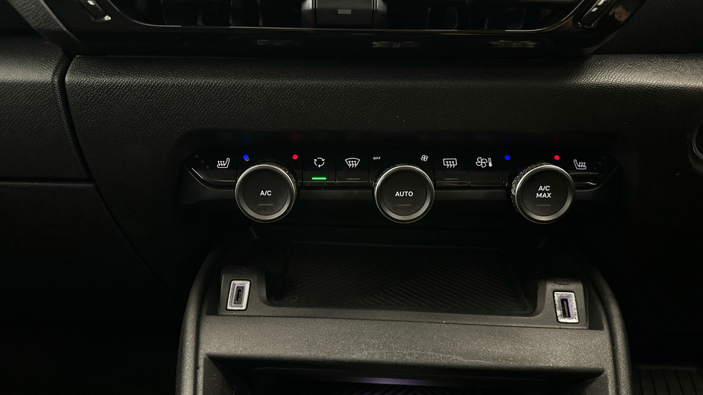 Citroen C4 1.2 Puretech 130 Shine Cwvehiclemarketing Grey #18