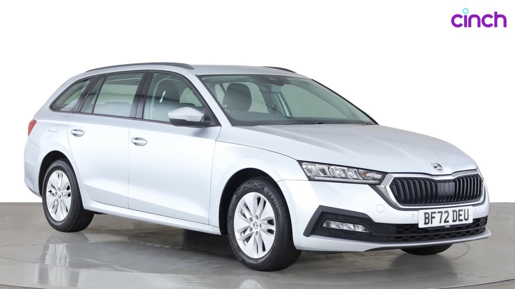 Skoda Octavia 1.5 Tsi Act Se L Hatchback Euro White #1