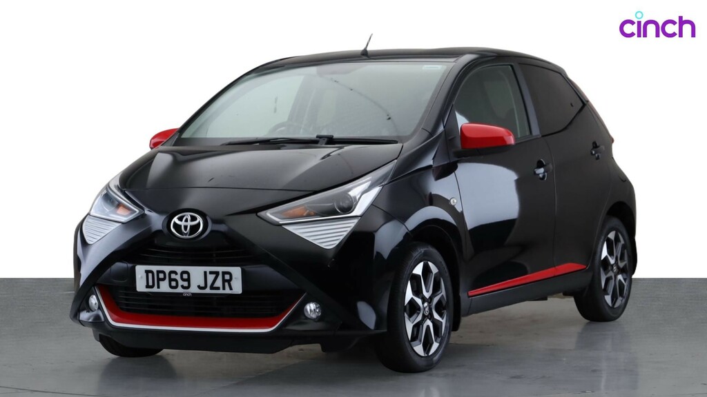 Toyota Aygo X Vvt-i X-play White #7
