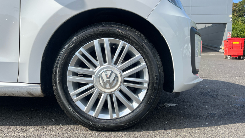 Volkswagen Up 1.0 Up Hatchback Euro 6 Ss White #20