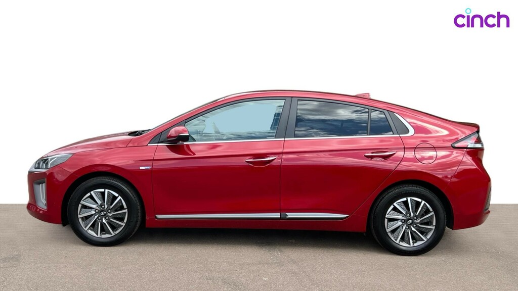 Hyundai Ioniq 1.6 Premium 140 Bhp White #8