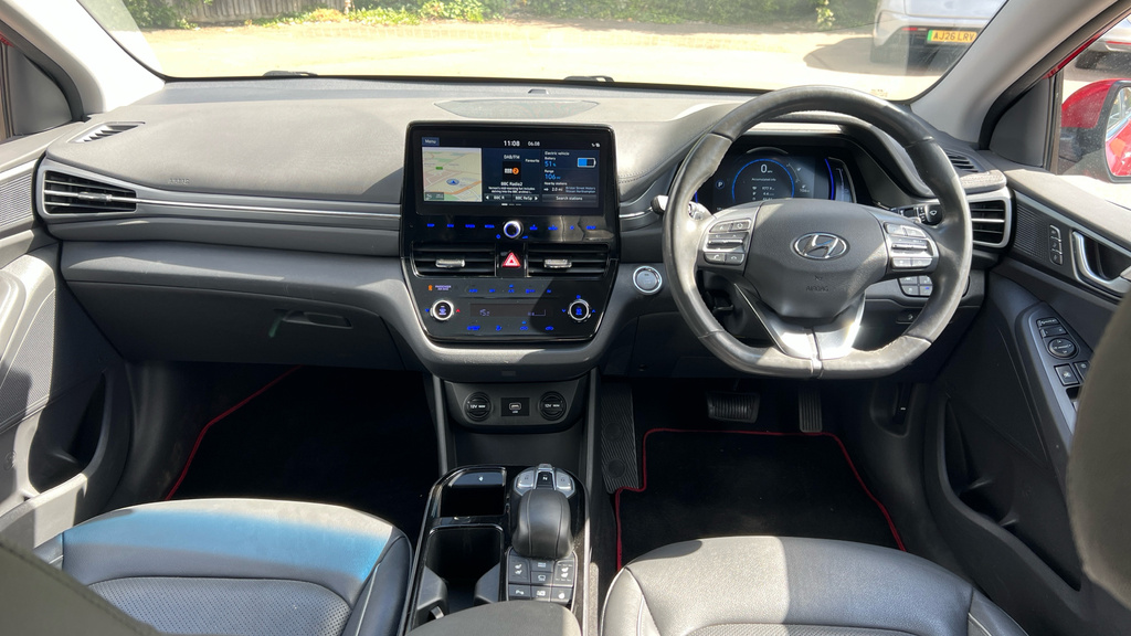 Hyundai Ioniq 1.6 Premium 140 Bhp White #13