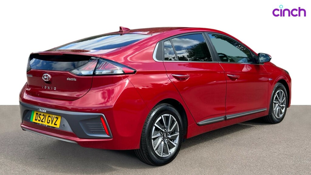 Hyundai Ioniq 1.6 Premium 140 Bhp White #4