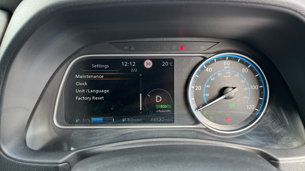 Nissan Leaf Nissan Hatchback 110Kw N-connecta 39Kwh White #24