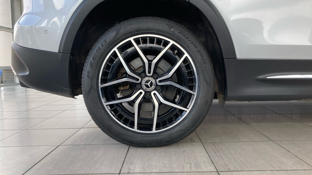 Mercedes-Benz EQB Eqb 350 66.5Kwh Amg Line Premium Plus Suv El Black #19