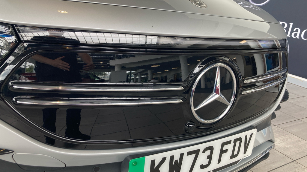 Mercedes-Benz EQB Eqb 350 66.5Kwh Amg Line Premium Plus Suv El Black #35