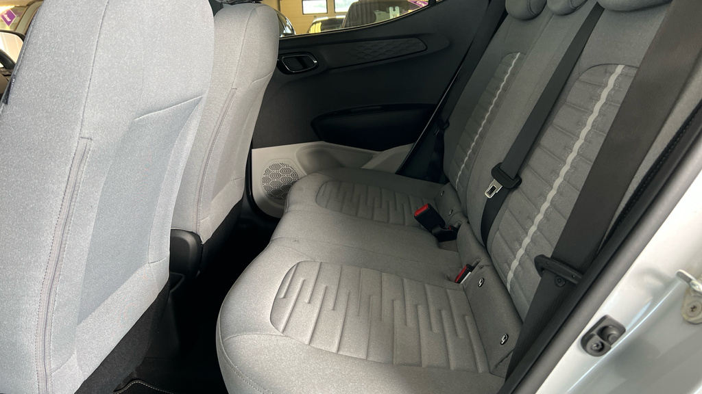 Hyundai I10 1.2 Mpi Se Connect - Reversing Camera, Carplay White #18