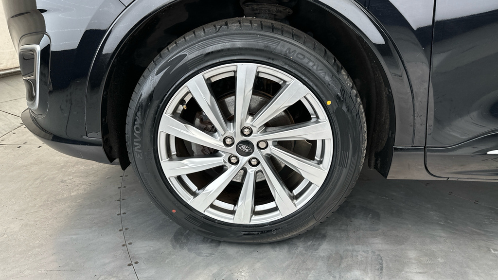 Ford Kuga St-line X Edition 2.5 Fhev 200Ps 2Wd Silver #23