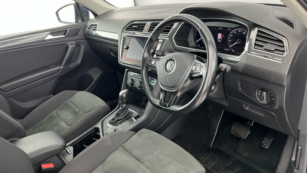 Volkswagen Tiguan 2.0 Tdi 150 Sel Red #9