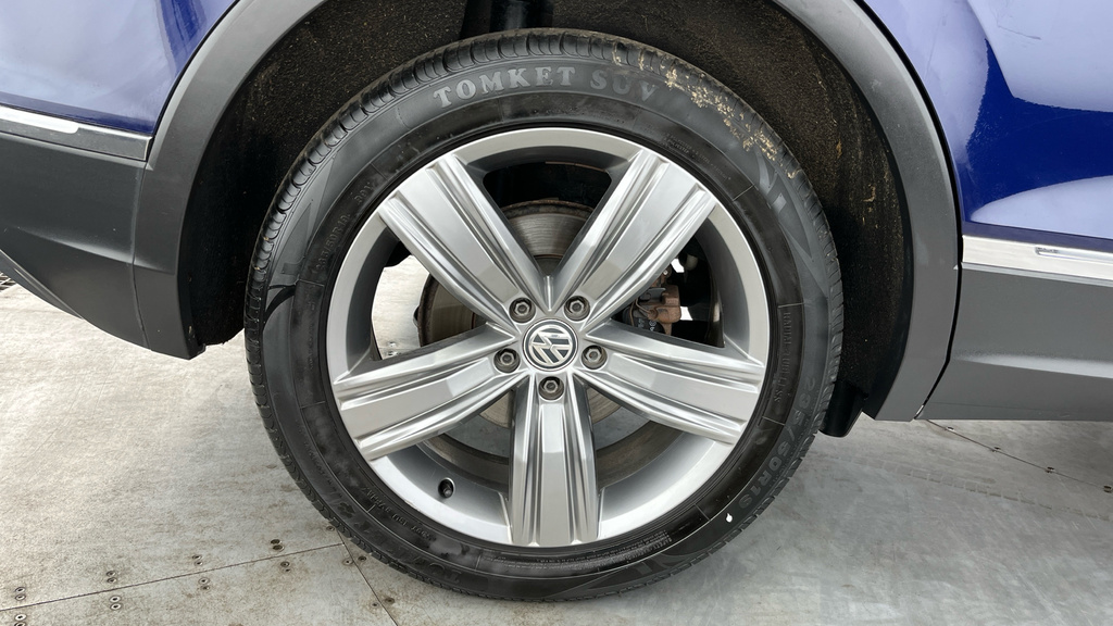 Volkswagen Tiguan 2.0 Tdi 150 Sel Red #23