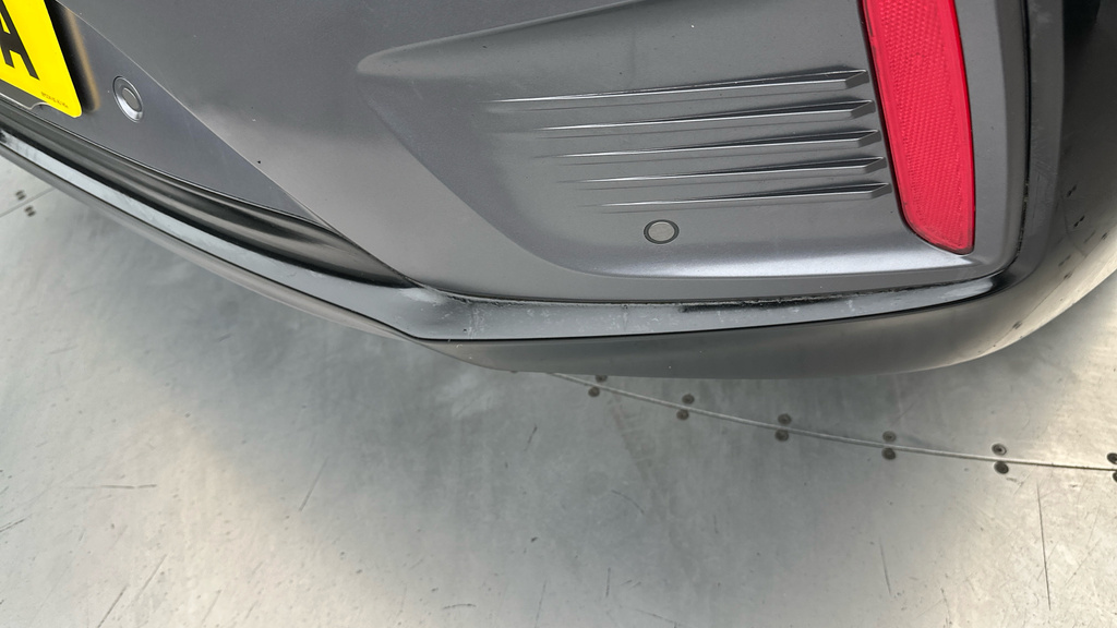 Hyundai Ioniq Premium Se Silver #3