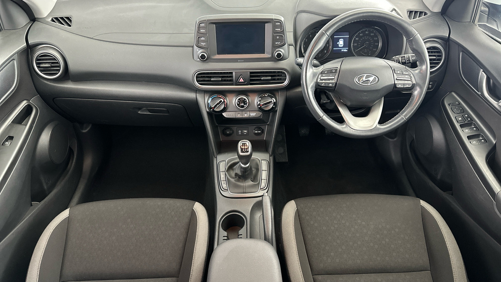 Hyundai Kona Kona Premium Se White #14