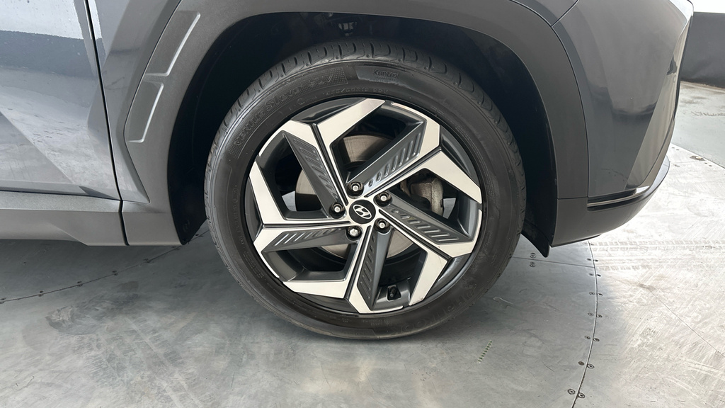 Hyundai Tucson 1.6 Tgdi Premium 2Wd Grey #26