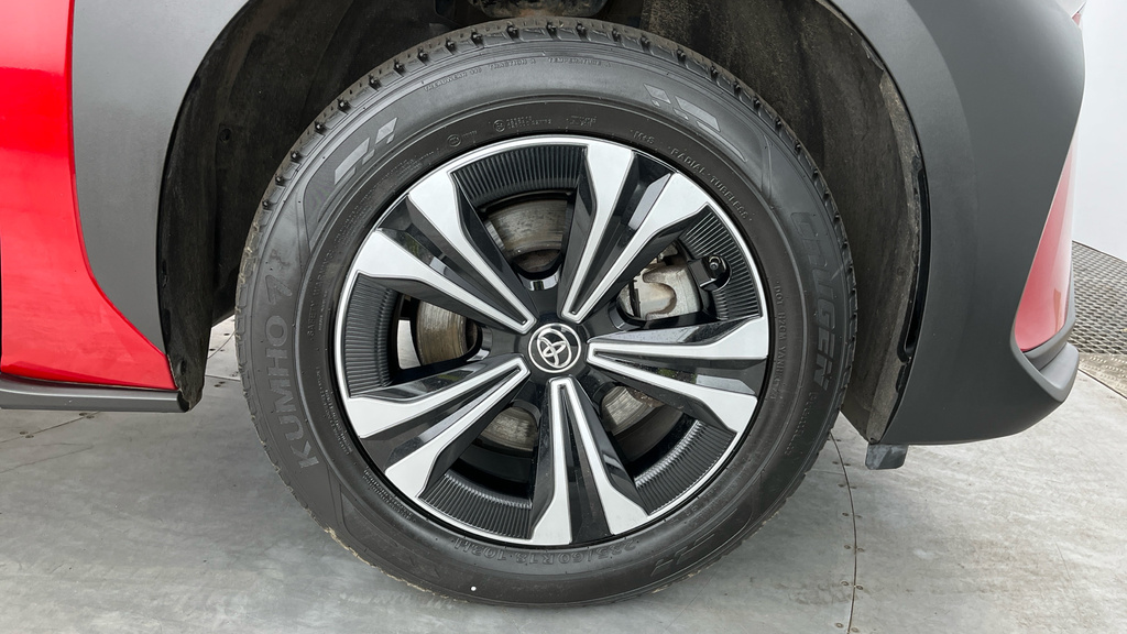 Toyota bZ4X 160Kw Premiere Edition 71.4Kwh Awd Silver #25
