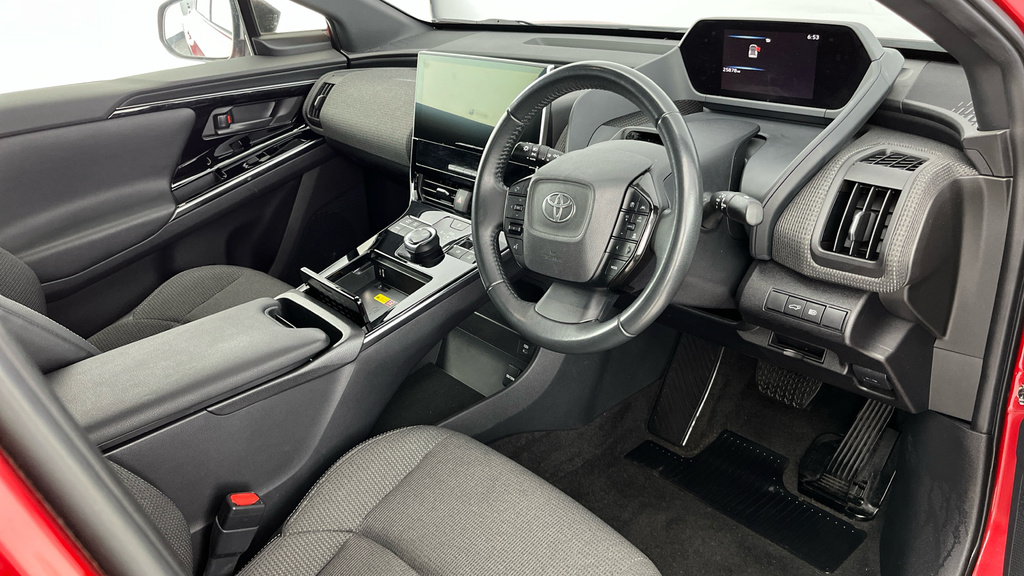 Toyota bZ4X 160Kw Premiere Edition 71.4Kwh Awd Silver #9
