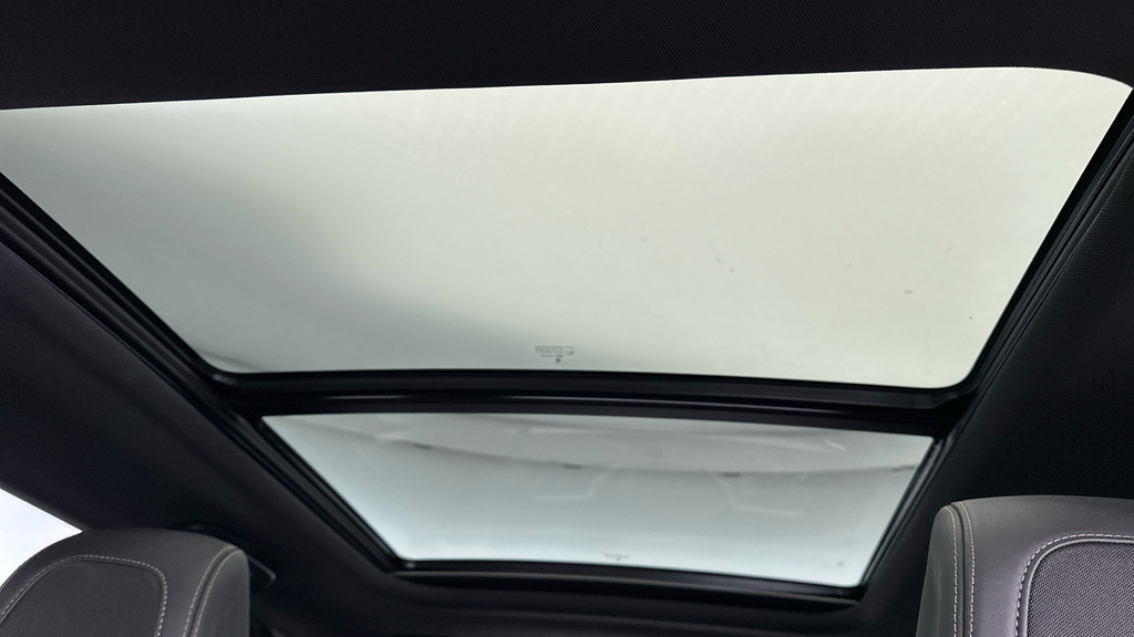 Peugeot 5008 1.2 Puretech Allure Premium Suv Eat E White #4