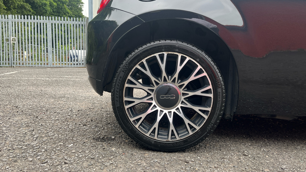 Fiat 500 500 Hatchback 87Kw Icon 42Kwh Black #19