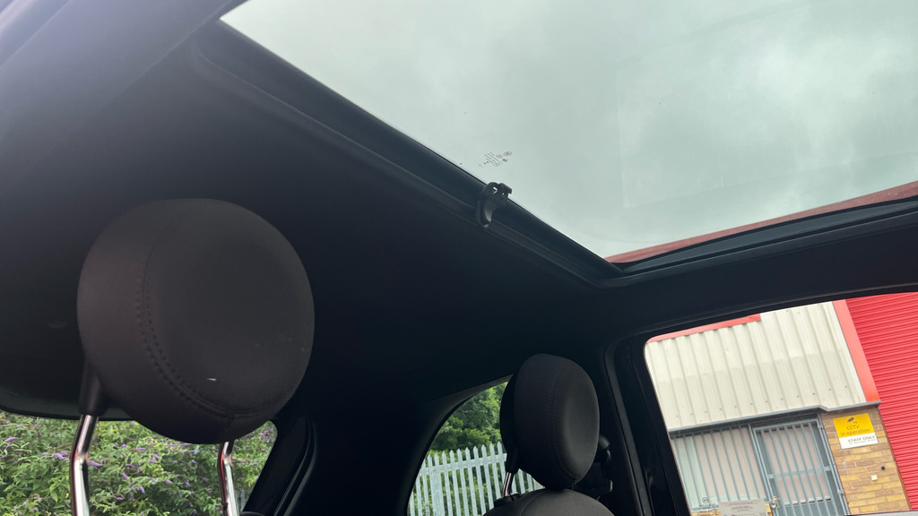 Fiat 500 500 Hatchback 87Kw Icon 42Kwh Black #33