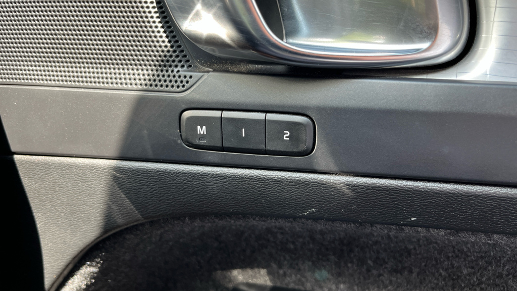 Volvo XC40 Recharge Inscription Pro, T5 Plug-in Hybrid Black #23