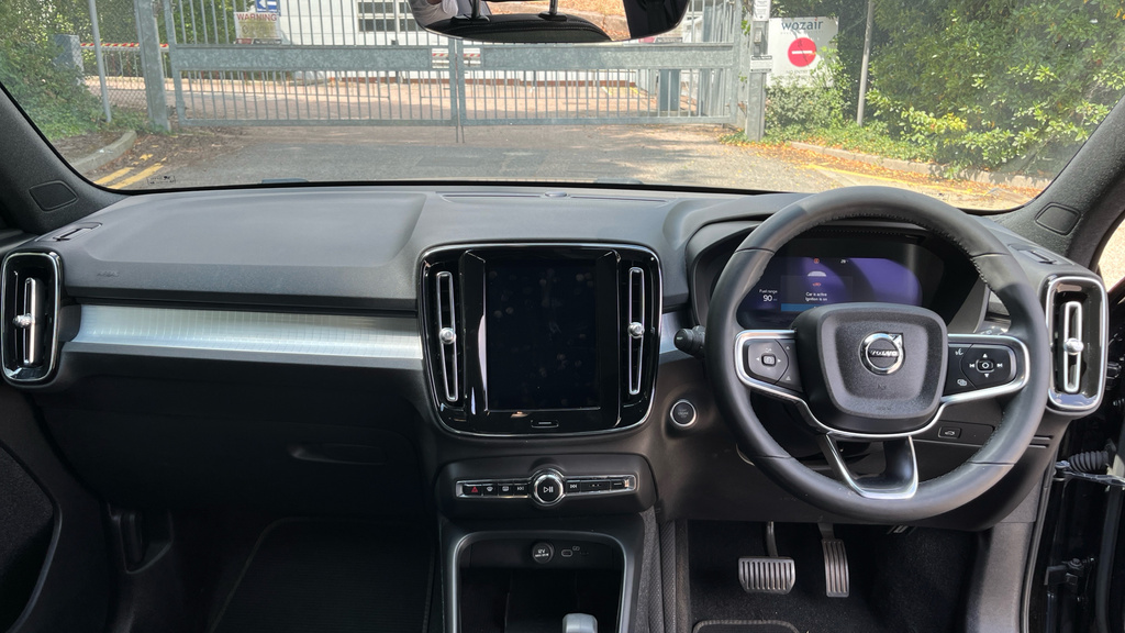Volvo XC40 Recharge Inscription Pro, T5 Plug-in Hybrid Black #11