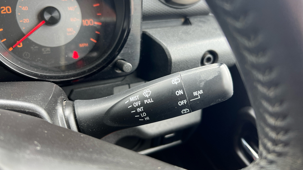 Suzuki Jimny 1.5 Sz4 Suv Allgrip Silver #26