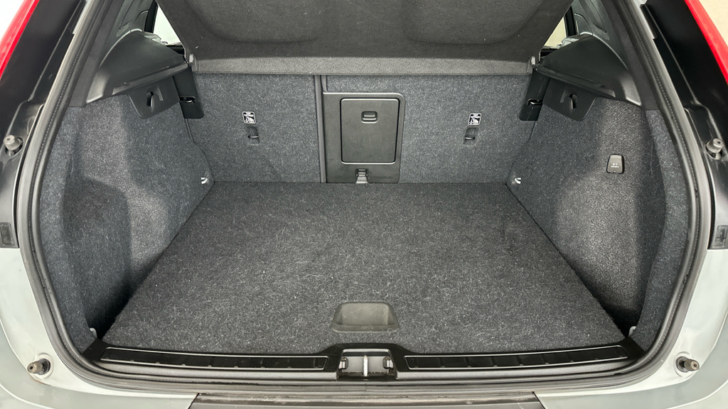Volvo XC40 1.5H T5 Recharge 10.7Kwh Ultimate Dark Suv #22
