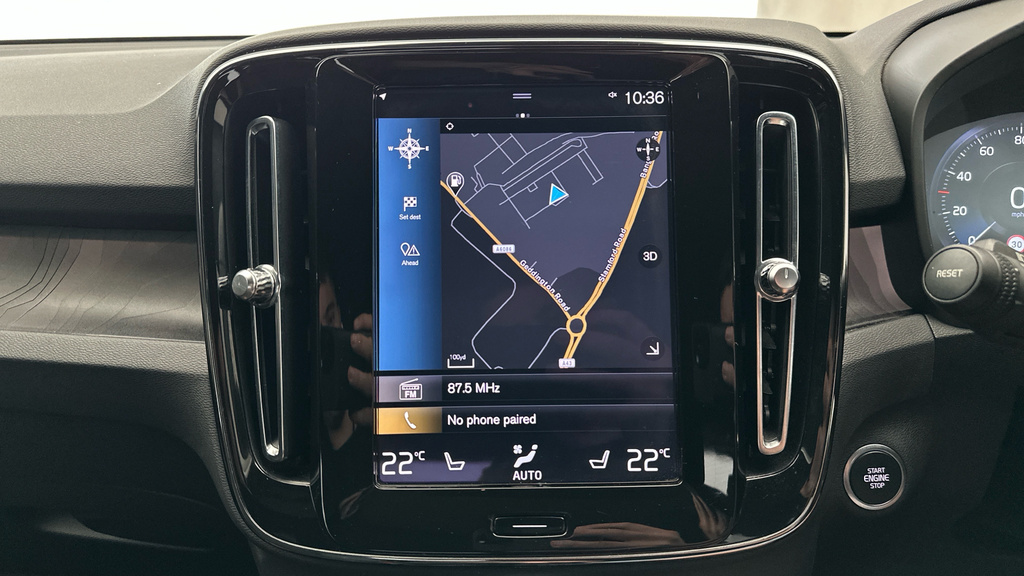 Volvo XC40 1.5H T5 Recharge 10.7Kwh Ultimate Dark Suv #18