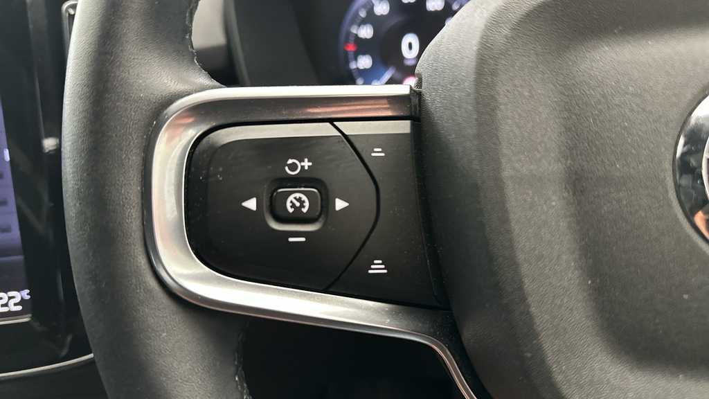 Volvo XC40 1.5H T5 Recharge 10.7Kwh Ultimate Dark Suv #15