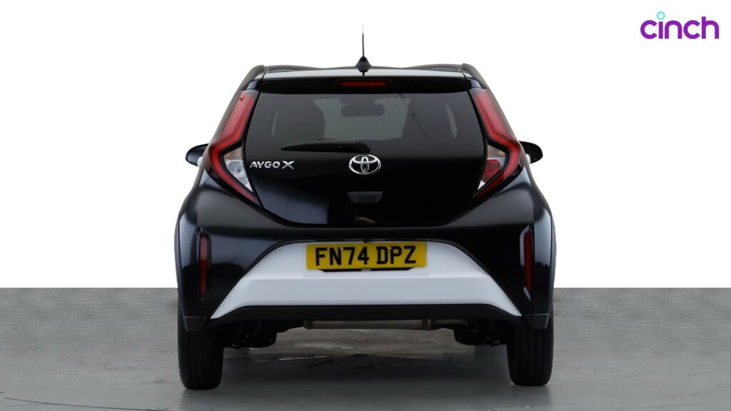 Toyota Aygo X 1.0 Vvt-i Edge X-shift Euro 6 Ss White #4
