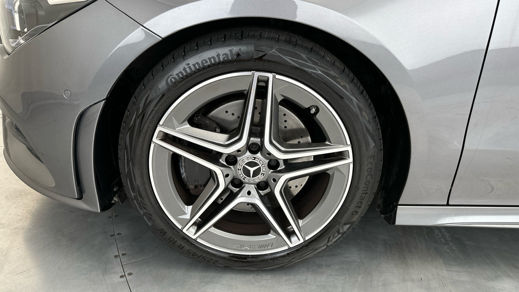 Mercedes-Benz CLA Class 1.3 Cla180 Amg Line Coupe 7G-dct Euro 6 Ss Grey #25