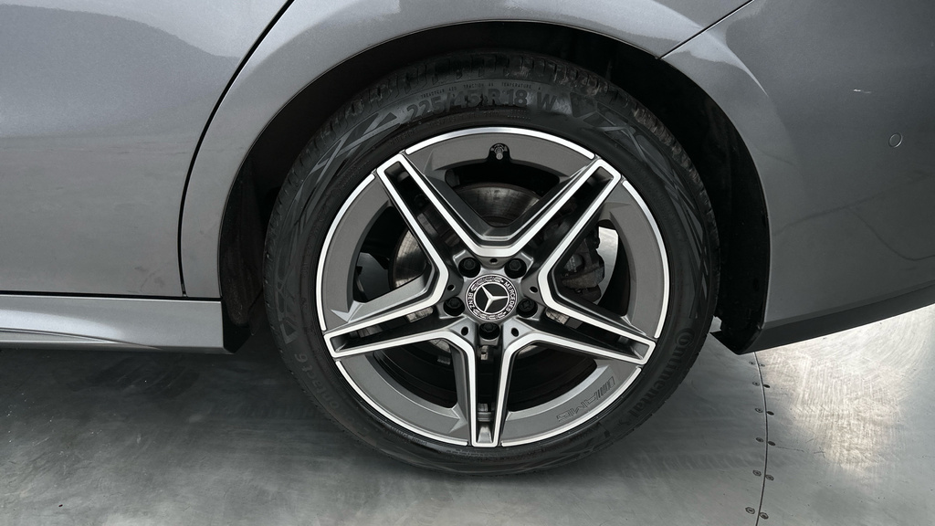 Mercedes-Benz CLA Class 1.3 Cla180 Amg Line Coupe 7G-dct Euro 6 Ss Grey #26