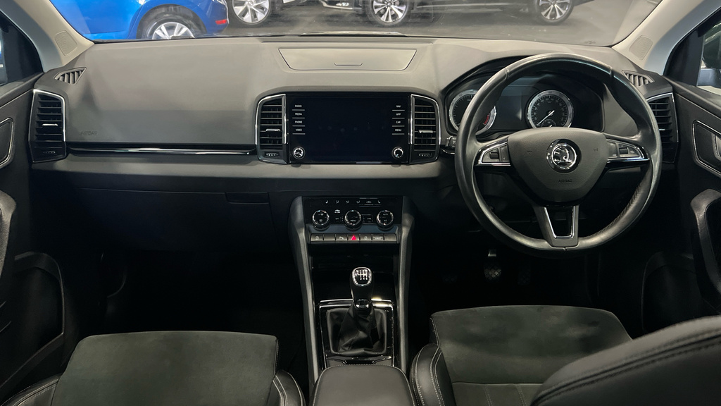 Skoda Karoq 2018 Suv 2.0Tdi 150Ps Scr 4X4 Se Dsg Grey #12