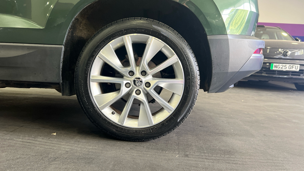 Skoda Karoq 2018 Suv 2.0Tdi 150Ps Scr 4X4 Se Dsg Grey #26