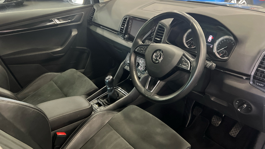 Skoda Karoq 2018 Suv 2.0Tdi 150Ps Scr 4X4 Se Dsg Grey #10