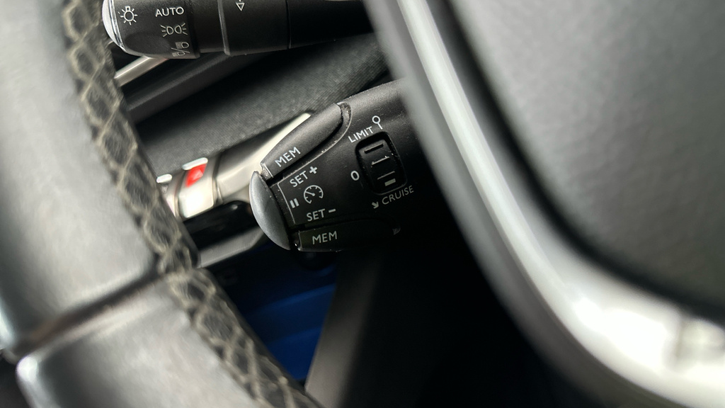 Peugeot 3008 Allure Grey #10