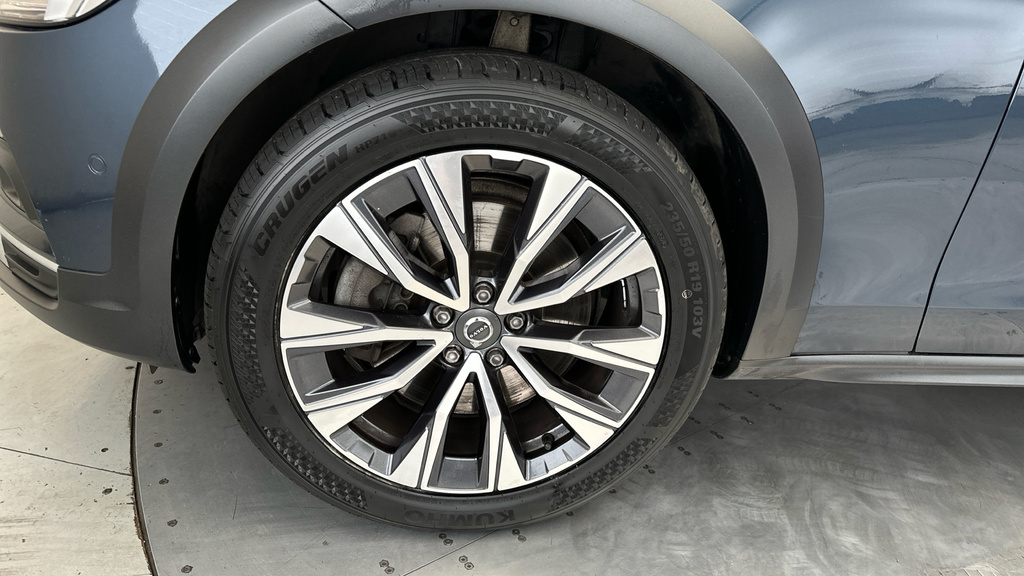 Volvo V90 Cross Country B5d Cross Country Plus Awd Silver #25