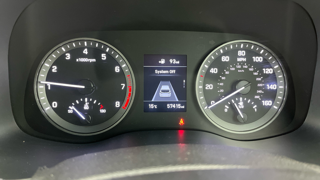 Hyundai Tucson 1.6 Gdi Se Nav 2Wd White #18