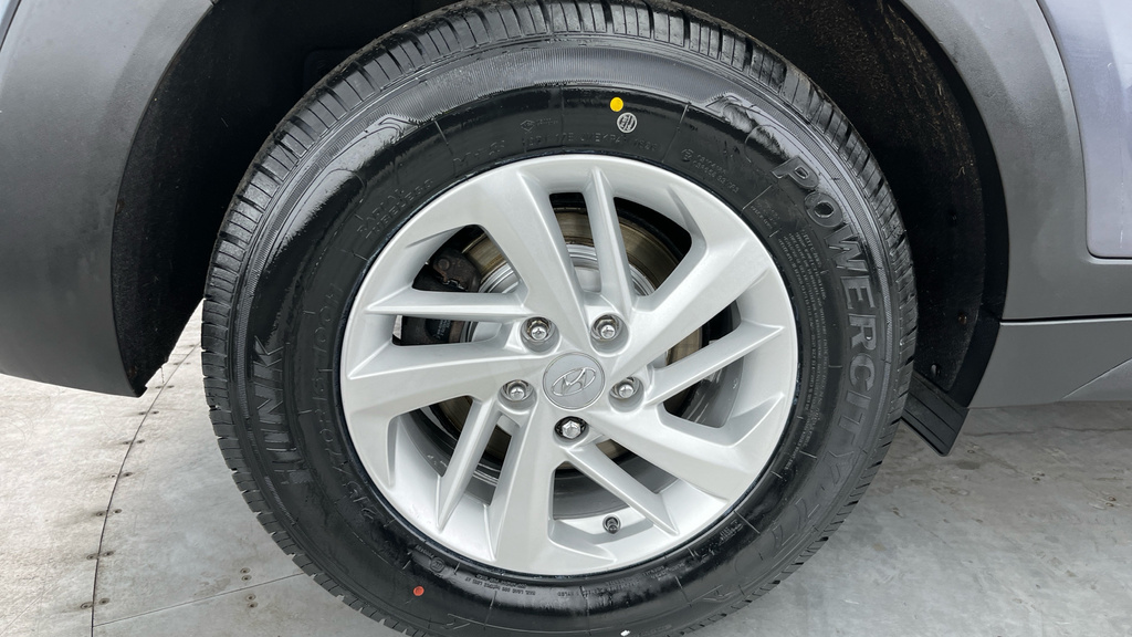 Hyundai Tucson 1.6 Gdi Se Nav 2Wd White #23