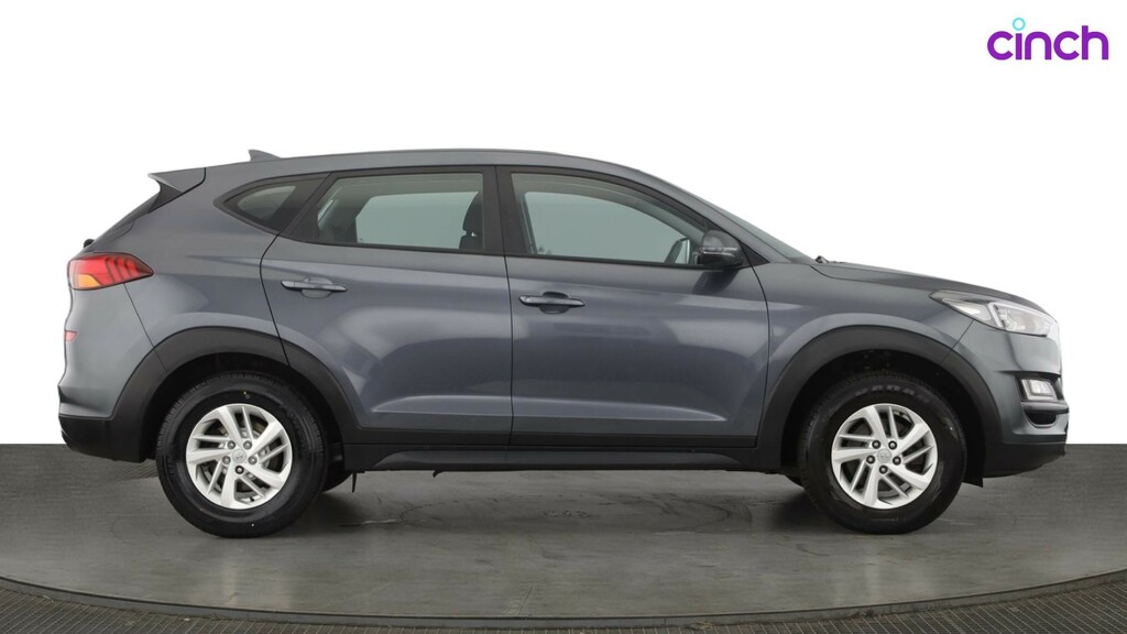 Hyundai Tucson 1.6 Gdi Se Nav 2Wd White #2