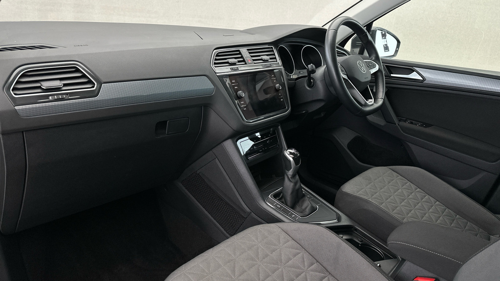 Volkswagen Tiguan 1.5 Tsi 150 Elegance Dsg White #12