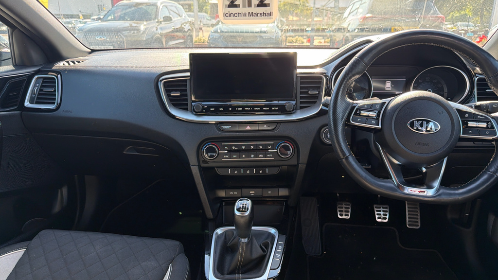 Kia Ceed 1.6 Gdi 8.9Kwh 3 Sportswagon Dct Euro 6 Ss Black #11
