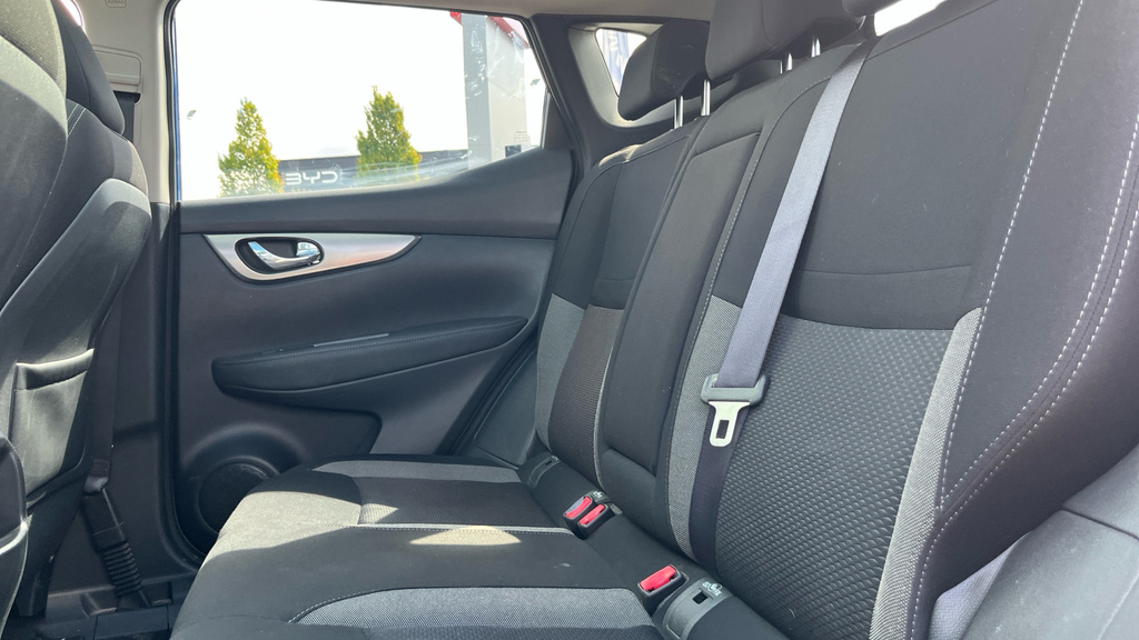 Nissan Qashqai 1.3 Dig-t 160 Tekna Grey #14