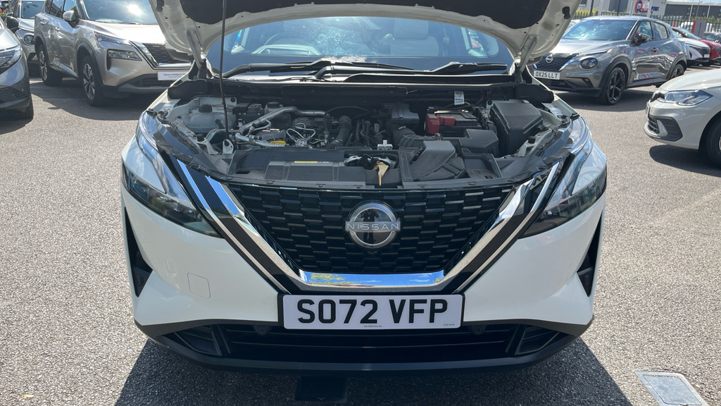Nissan Qashqai 1.3 Dig-t Mh Acenta Premium Grey #16