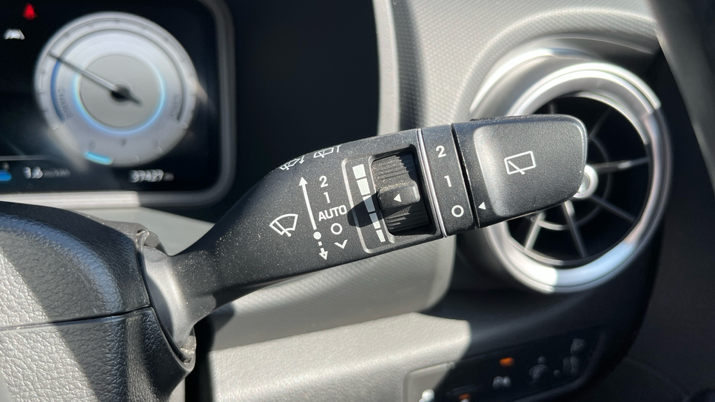 Hyundai Kona 1.0 Tgdi 48V Mhev Ultimate White #38