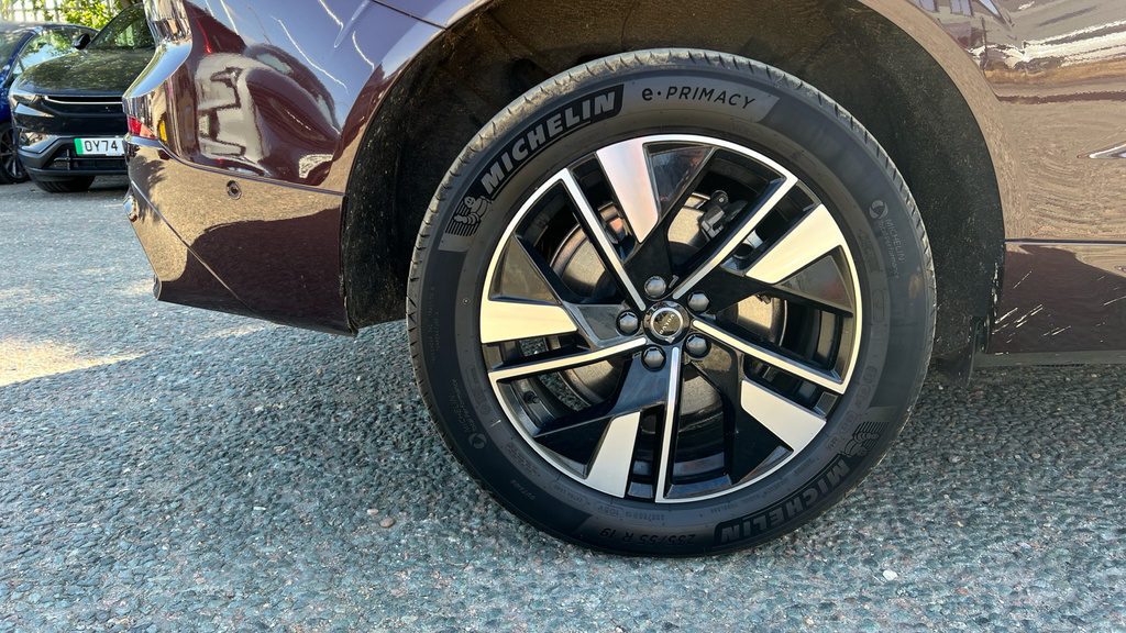 Volvo XC60 B5 247Bhp Ultra Dark Awd Mild Hybrid - B Black #22