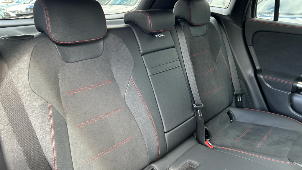 Mercedes-Benz EQA 250 140Kw Urban Edition 70.5Kwh Black #26