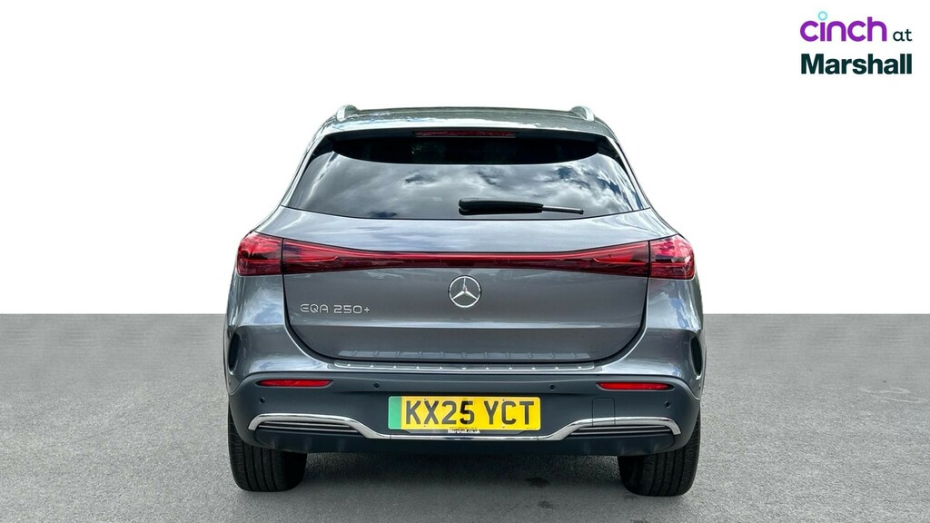Mercedes-Benz EQA 250 140Kw Urban Edition 70.5Kwh Black #4