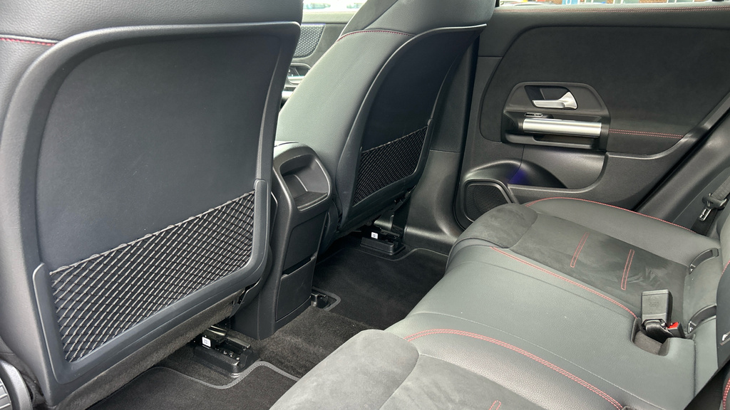 Mercedes-Benz EQA 250 140Kw Urban Edition 70.5Kwh Black #18