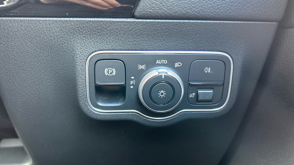 Mercedes-Benz EQA 250 140Kw Urban Edition 70.5Kwh Black #55