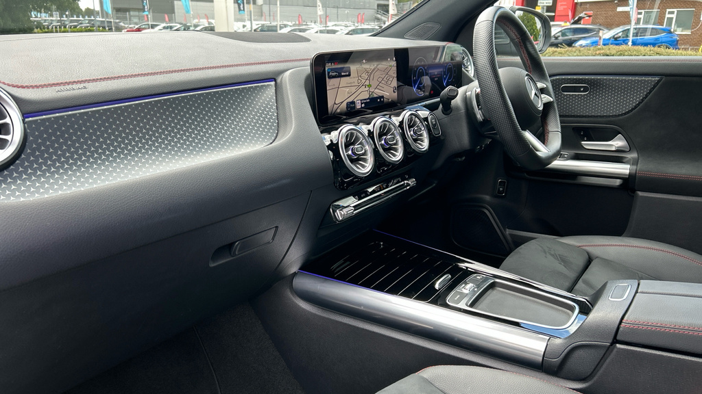 Mercedes-Benz EQA 250 140Kw Urban Edition 70.5Kwh Black #14